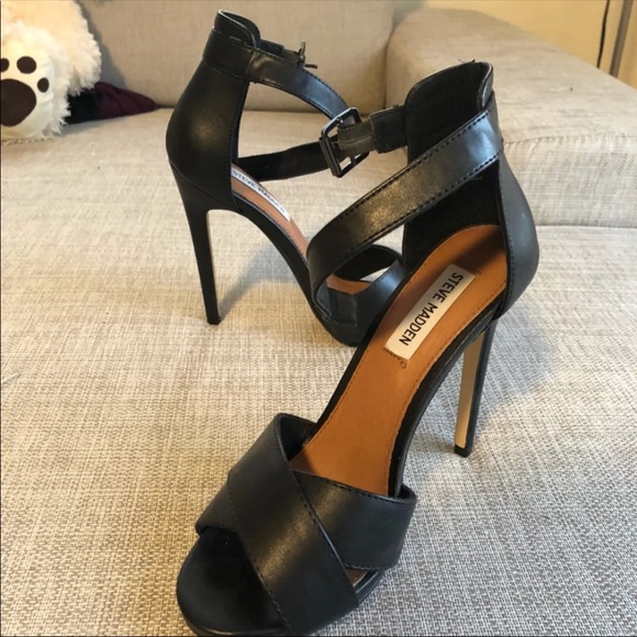 Steve Madden Black Ankle Strap Heels - Sz 7 - Picture 2 of 3